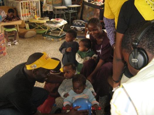 ibadan-day-11-playing-with-the-motherless